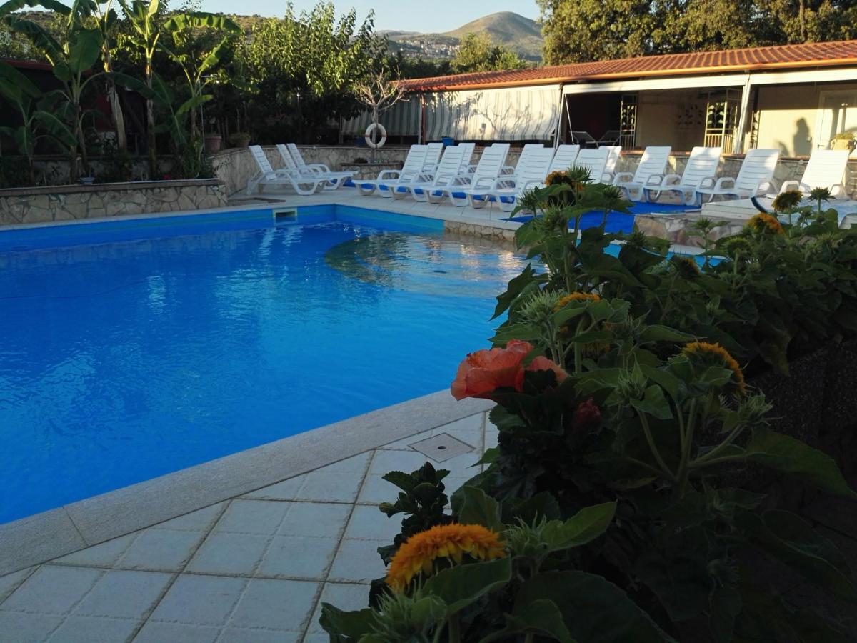 Villaggio Romaniello مارينا دي كاميروتا المظهر الخارجي الصورة